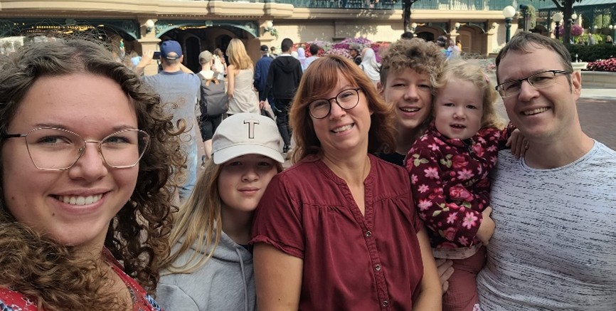 Nelly Walderich mit Familie